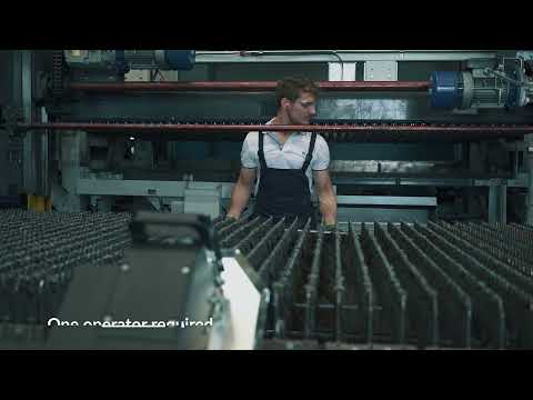 Easy Cleaner durante la pulizia del banco di taglio